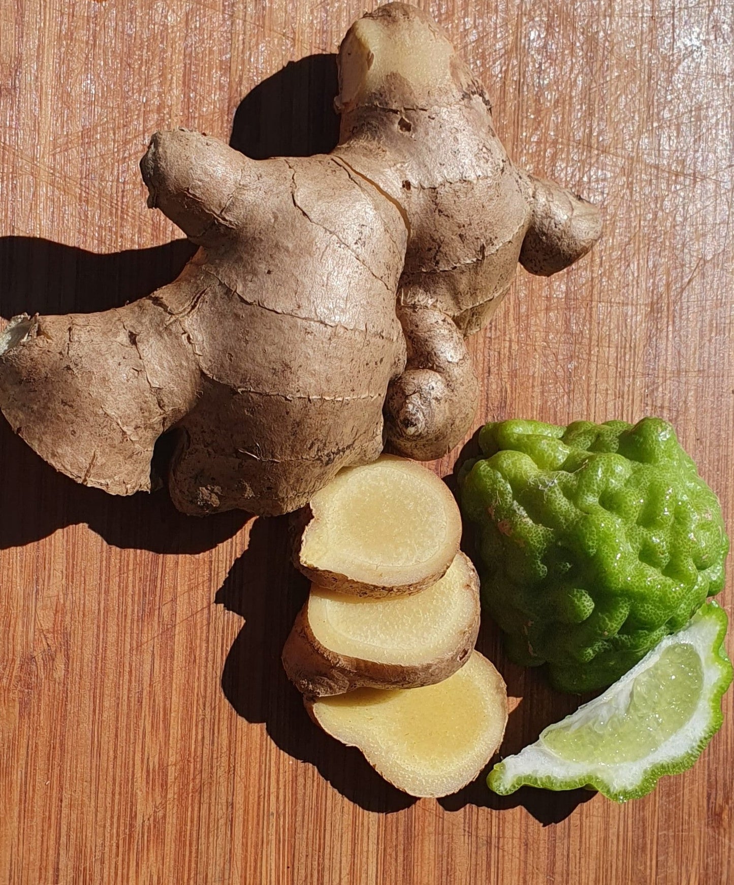 Fresh Mature Ginger (2kg) *FREE shipping